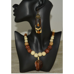 BROWN TAN WOODEN BEADED SET NECKLACE & EARRINGS