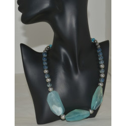 Women's necklace & bracelet set