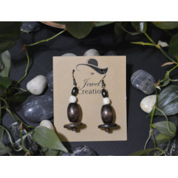 Handmade wooden and glass beaded earring
