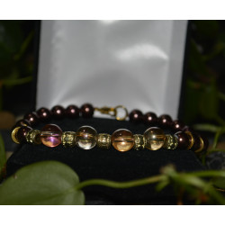 Men's bracelet accentuated with glass beads & golden décor